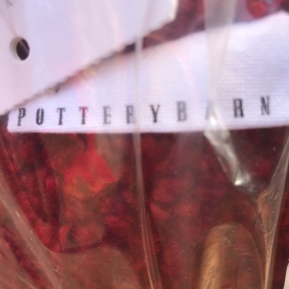 Pottery Barn Cuddly Teddy Bear Fur Bearded Jolly Santa Christmas Pillow 🎅🏻🎄 - Picture 12 of 16